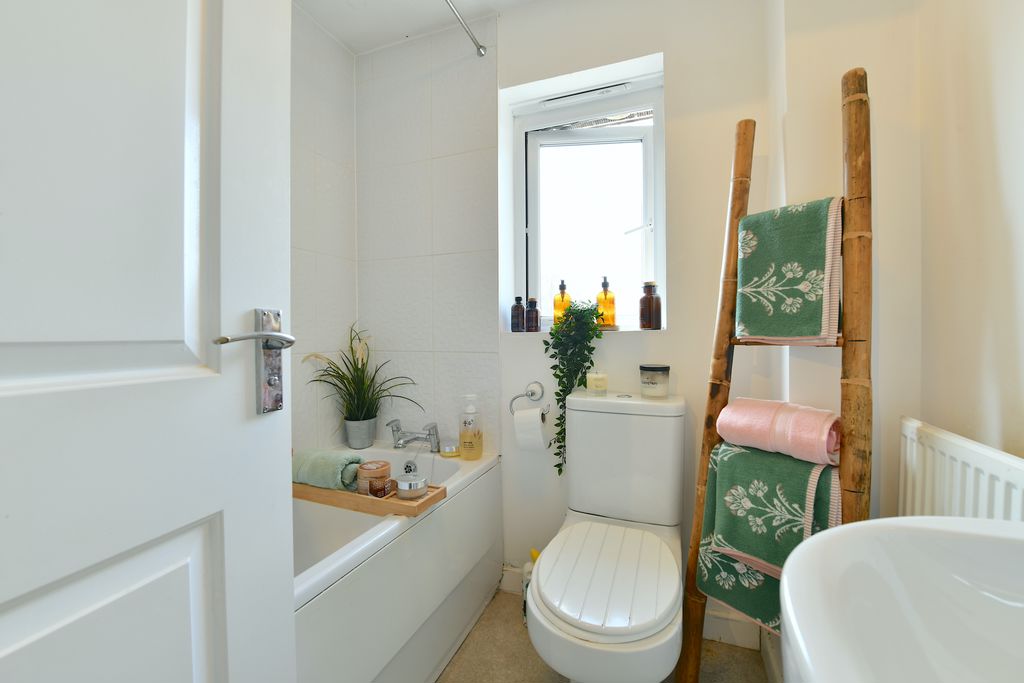 Bathroom- click for photo gallery
